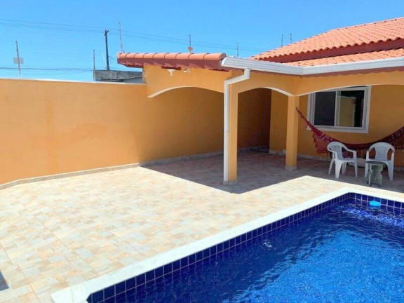 Imagem Casa com 3 Quartos à Venda, 250 m² em Oásis - Peruíbe