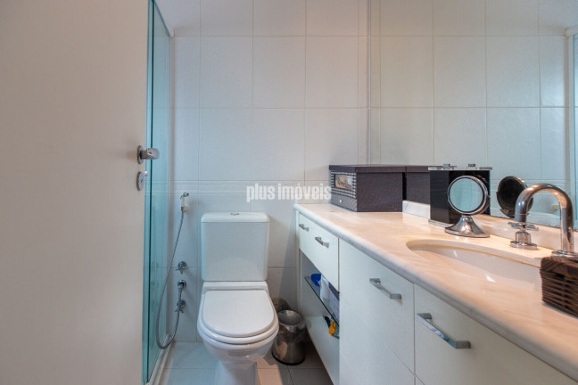 Imagem Apartamento com 3 Quartos à Venda, 190 m² em Moema - São Paulo Imagem Apartamento com 3 Quartos à Venda, 190 m² em Moema - São Paulo