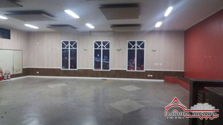 Imagem Casa com 2 Quartos à Venda, 560 m² em Centro - Jacareí Imagem Casa com 2 Quartos à Venda, 560 m² em Centro - Jacareí