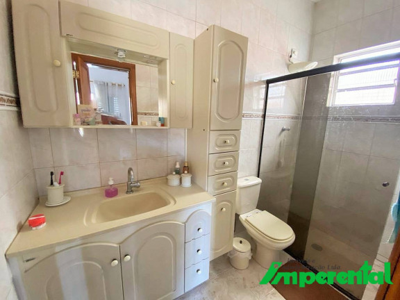 Imagem Casa com 3 Quartos à Venda, 185 m² em Encruzilhada - Santos