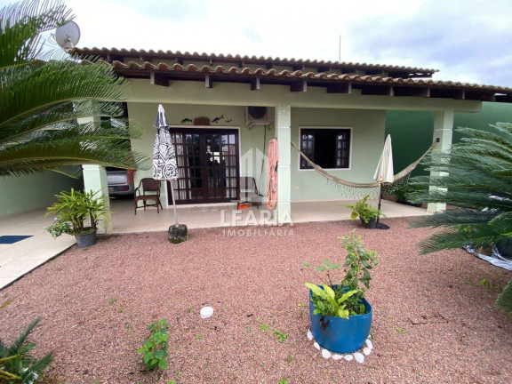 Casa com 3 Quartos à Venda, 159 m² em Brasilia - Itapoá