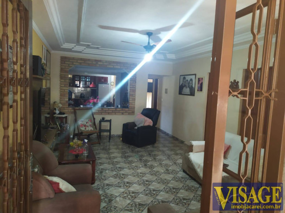 Imagem Casa com 3 Quartos à Venda, em Cecap - Jacareí Imagem Casa com 3 Quartos à Venda, em Cecap - Jacareí