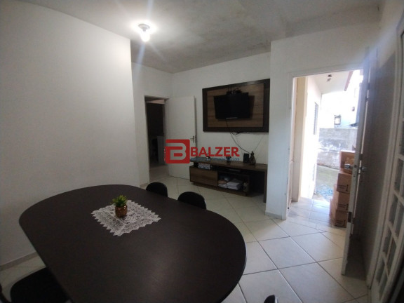 Imagem Casa com 3 Quartos à Venda, 323 m² em Ipiranga - São José