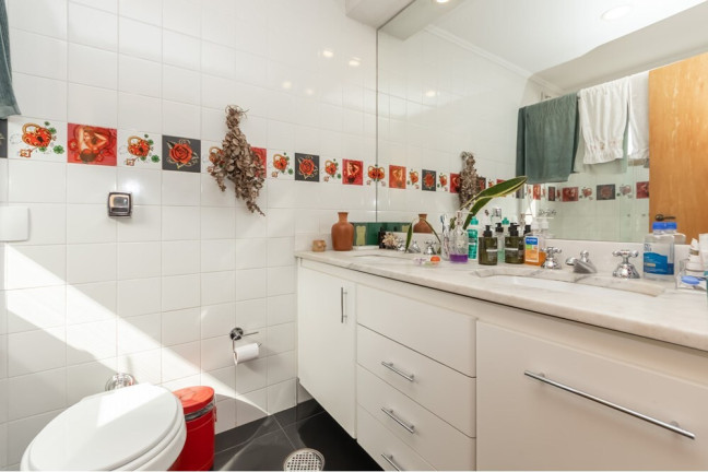 Imagem Casa com 4 Quartos à Venda, 367 m² em Butantã - São Paulo Imagem Casa com 4 Quartos à Venda, 367 m² em Butantã - São Paulo
