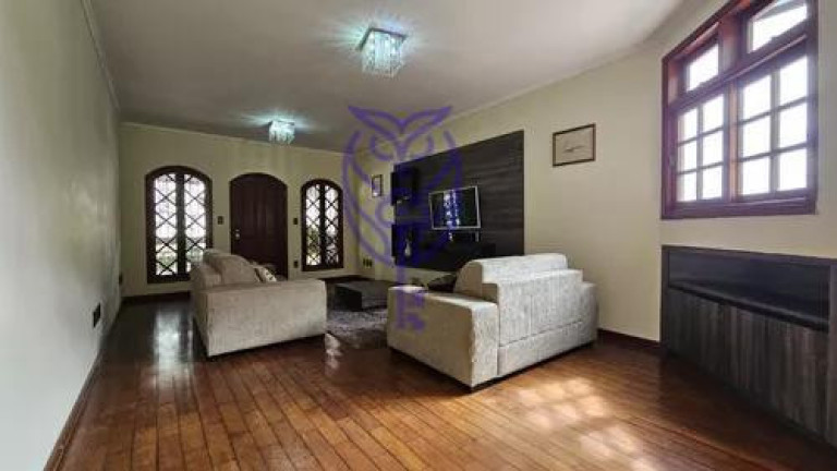 Imagem Casa com 3 Quartos à Venda, 383 m² em Centro - Serra Negra Imagem Casa com 3 Quartos à Venda, 383 m² em Centro - Serra Negra