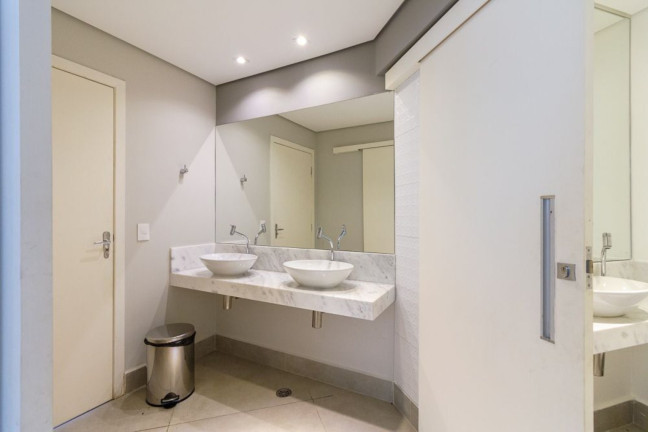 Imagem Imóvel com 4 Quartos à Venda, 243 m² em Moema - São Paulo Imagem Imóvel com 4 Quartos à Venda, 243 m² em Moema - São Paulo