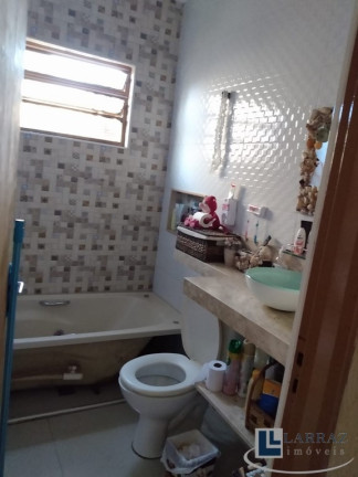 Imagem Casa com 3 Quartos à Venda, 192 m² em Ipiranga - Ribeirão Preto Imagem Casa com 3 Quartos à Venda, 192 m² em Ipiranga - Ribeirão Preto