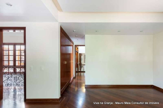 Imagem Casa com 5 Quartos à Venda, 874 m² em Pousada Dos Bandeirantes - Carapicuíba Imagem Casa com 5 Quartos à Venda, 874 m² em Pousada Dos Bandeirantes - Carapicuíba