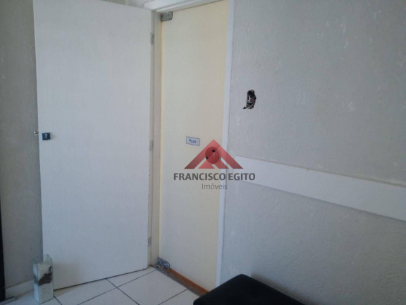 Imagem Sala Comercial à Venda ou Locação, 35 m² em Centro - Niterói Imagem Sala Comercial à Venda ou Locação, 35 m² em Centro - Niterói