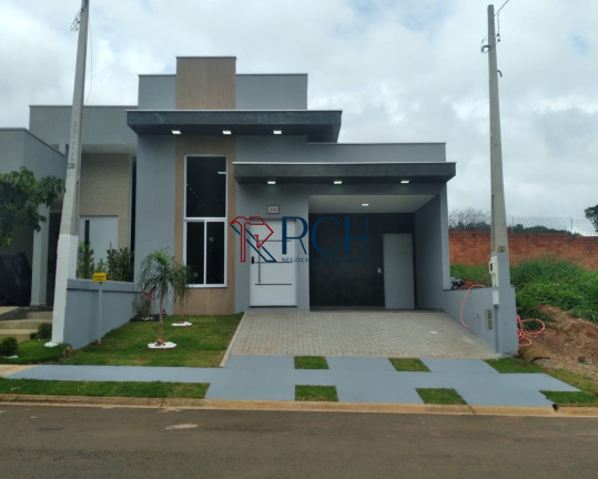 Casa com 3 Quartos à Venda, 129 m² em Caguassu - Sorocaba