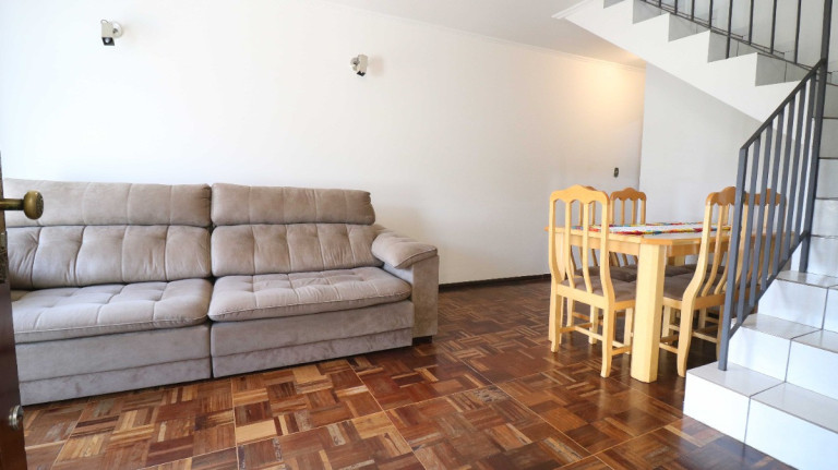 Imagem Sobrado com 3 Quartos à Venda, 190 m² em Parque Ramos Freitas - São Paulo