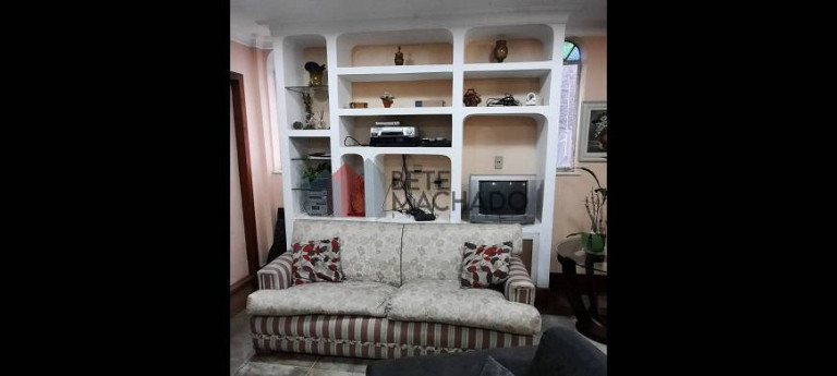 Imagem Casa com 5 Quartos à Venda, 212 m² em Alto - Teresópolis