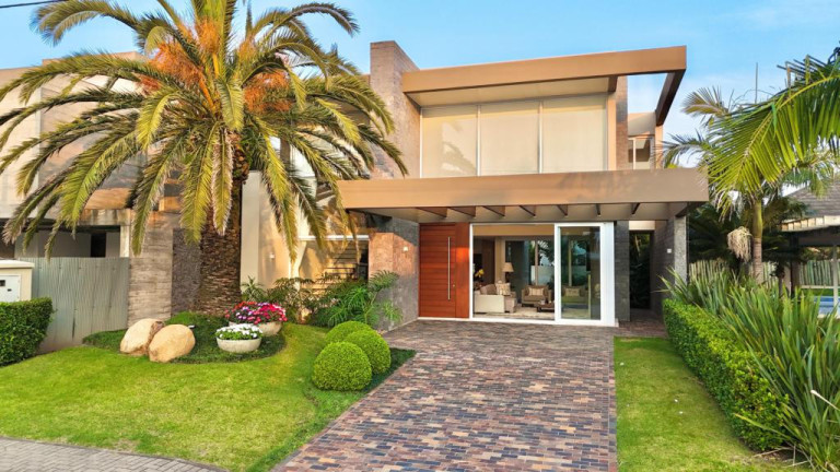 Imagem Casa com 4 Quartos à Venda, 242 m² em Morada Do Sol - Capao Da Canoa