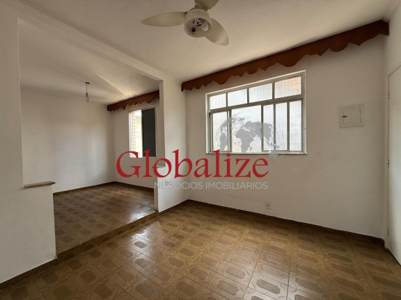 Imóvel com 2 Quartos à Venda, 70 m² em Marapé - Santos