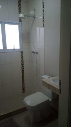 Imagem Sobrado com 3 Quartos à Venda, 198 m² em Cidade Salvador - Jacareí