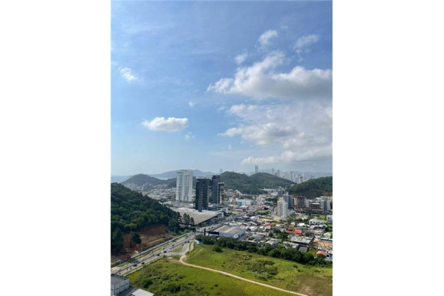 Imagem Apartamento com 2 Quartos à Venda, 70 m² em Praia Brava De Itajaí - Itajaí