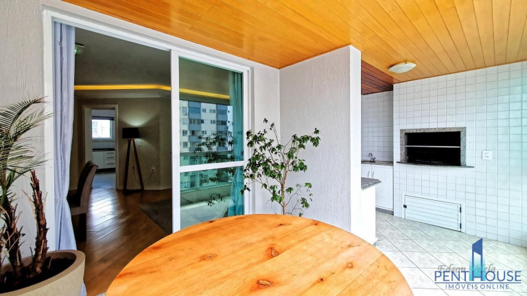 Imagem Apartamento com 3 Quartos à Venda, 182 m² em Centro - Balneário Camboriú Imagem Apartamento com 3 Quartos à Venda, 182 m² em Centro - Balneário Camboriú