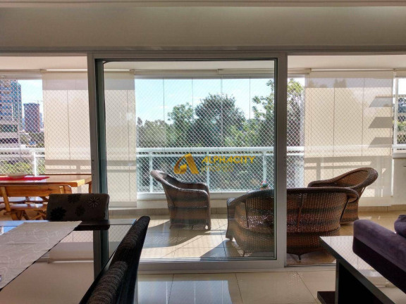 Apartamento com 3 Quartos à Venda, 196 m² em Alphaville - Barueri