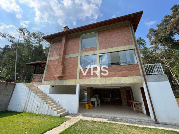 Imagem Casa com 4 Quartos à Venda, 275 m² em Três Córregos - Teresópolis Imagem Casa com 4 Quartos à Venda, 275 m² em Três Córregos - Teresópolis