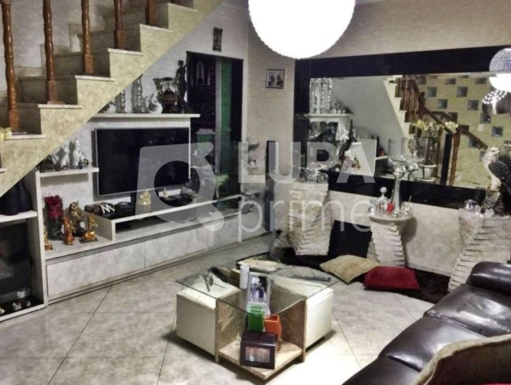 Casa com 3 Quartos à Venda, 107 m² em Jardim Guanca - São Paulo