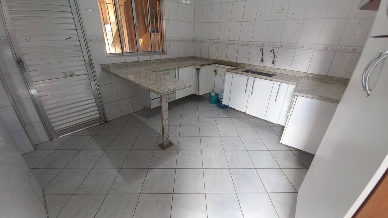 Imagem Casa com 2 Quartos à Venda, 141 m² em Jardim Hercilia - São Paulo
