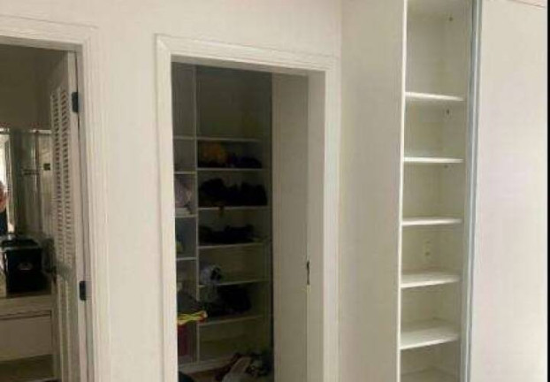 Imagem Imóvel com 4 Quartos à Venda, 7.150.000 m² em São Paulo - Jundiaí Imagem Imóvel com 4 Quartos à Venda, 7.150.000 m² em São Paulo - Jundiaí