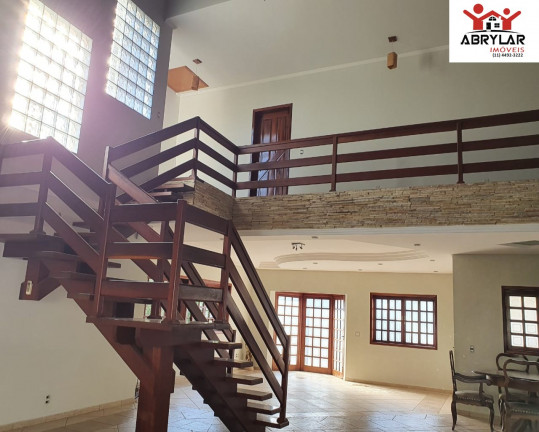 Imagem Imóvel com 3 Quartos à Venda, 1.025 m² em Caxambu - Jundiaí