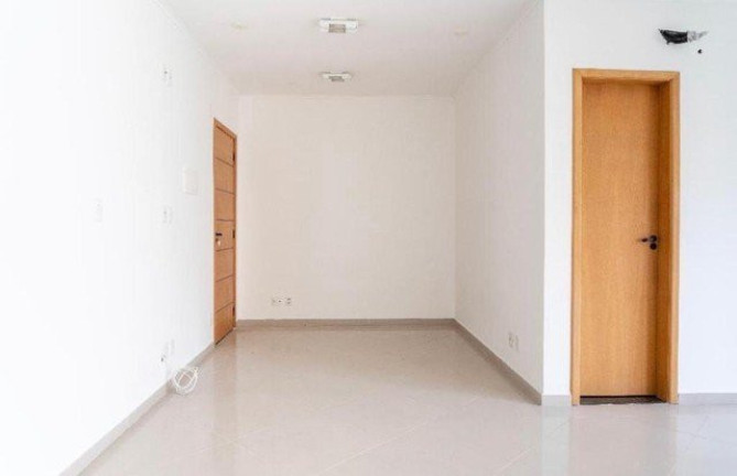 Imóvel Comercial à Venda, 40 m² em Centro - São José Dos Campos