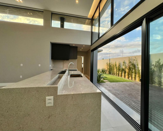 Imagem Casa com 3 Quartos à Venda, 178 m² em -- - Capao Da Canoa Imagem Casa com 3 Quartos à Venda, 178 m² em -- - Capao Da Canoa
