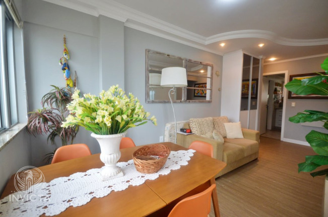 Imagem Apartamento com 2 Quartos à Venda, 81 m² em Barra Sul - Balneário Camboriú
