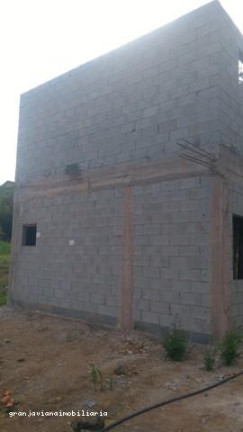 Imagem Casa à Venda, em Clube Dos Oficias - Ibiúna Imagem Casa à Venda, em Clube Dos Oficias - Ibiúna
