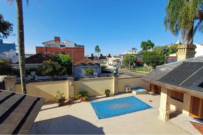 Imagem Casa com 4 Quartos à Venda, 738 m² em Partenon - Porto Alegre Imagem Casa com 4 Quartos à Venda, 738 m² em Partenon - Porto Alegre