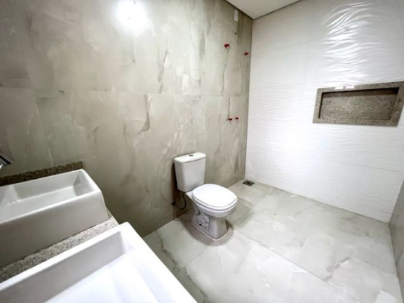 Imagem Sobrado com 4 Quartos à Venda, 160 m² em Vila Rosa - Goiânia