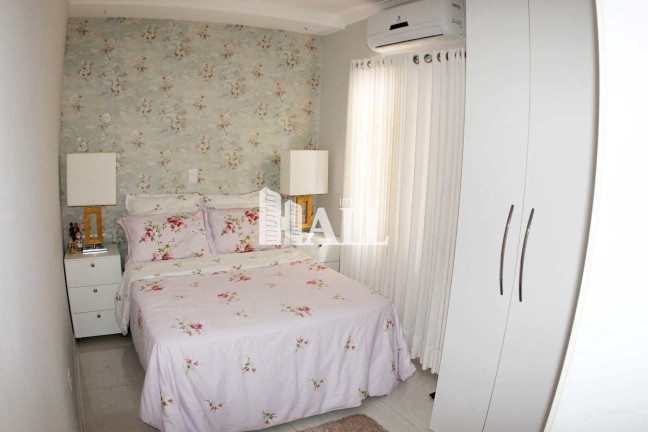 Imagem Casa com 3 Quartos à Venda, 170 m² em Residencial Parque Das Flores - Mirassol