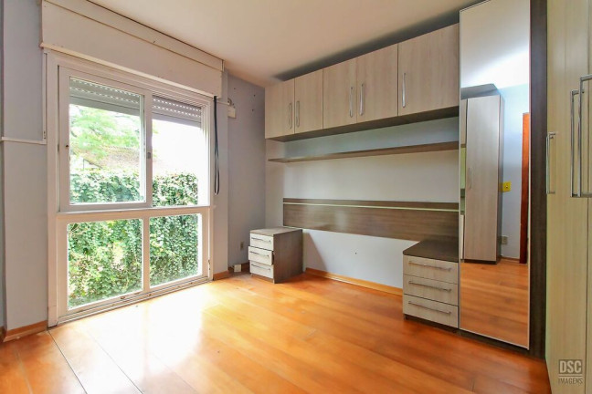 Imagem Casa com 3 Quartos à Venda, 138 m² em Cristal - Porto Alegre