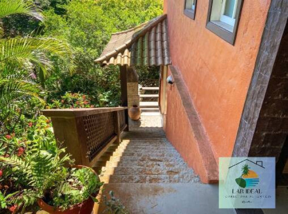 Imagem Casa com 5 Quartos à Venda, em João Fernandes - Búzios Imagem Casa com 5 Quartos à Venda, em João Fernandes - Búzios