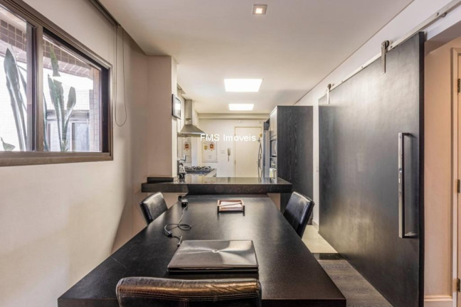 Imagem Imóvel com 3 Quartos à Venda, 150 m² em Campo Belo - São Paulo Imagem Imóvel com 3 Quartos à Venda, 150 m² em Campo Belo - São Paulo