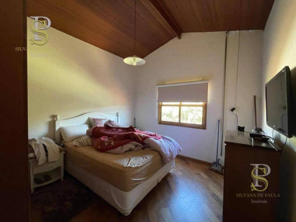 Imagem Casa com 3 Quartos à Venda, 250 m² em Jardim Sun Valley - Mairiporã Imagem Casa com 3 Quartos à Venda, 250 m² em Jardim Sun Valley - Mairiporã