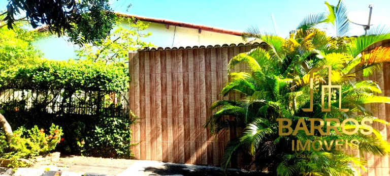 Imagem Casa com 4 Quartos à Venda, 240 m² em Engenho Velho Da Federação - Salvador Imagem Casa com 4 Quartos à Venda, 240 m² em Engenho Velho Da Federação - Salvador
