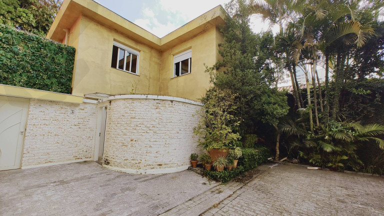 Imagem Casa com 3 Quartos à Venda, 160 m² em Vila Nova Conceição - São Paulo Imagem Casa com 3 Quartos à Venda, 160 m² em Vila Nova Conceição - São Paulo