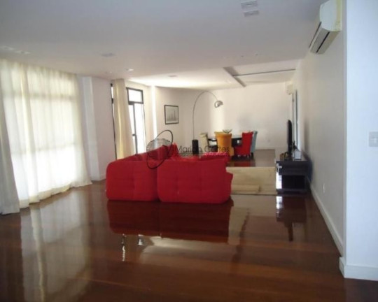 Imóvel com 4 Quartos à Venda, 300 m² em Icaraí - Niterói