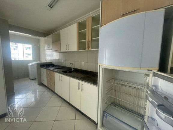 Imagem Apartamento com 3 Quartos à Venda, 102 m² em Centro - Balneário Camboriú Imagem Apartamento com 3 Quartos à Venda, 102 m² em Centro - Balneário Camboriú