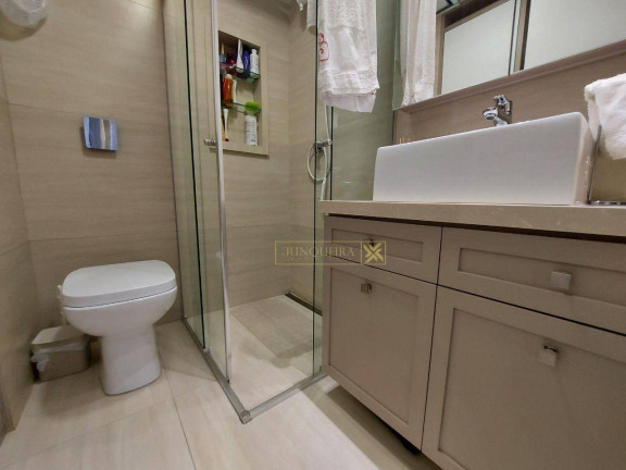 Imagem Imóvel com 3 Quartos à Venda, 131 m² em Centro - Florianópolis