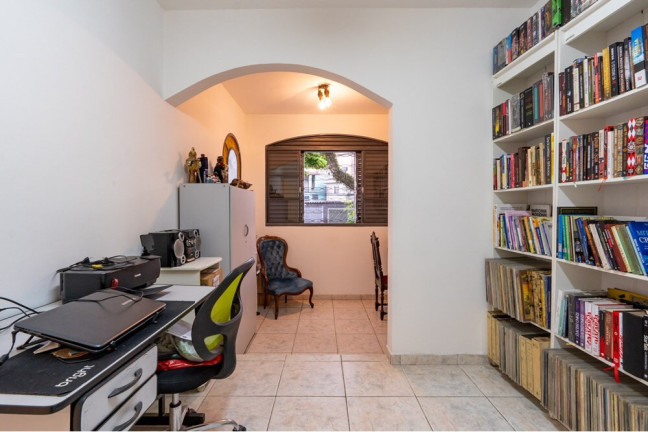 Imagem Casa com 3 Quartos à Venda, 240 m² em Jardim Aeroporto - São Paulo Imagem Casa com 3 Quartos à Venda, 240 m² em Jardim Aeroporto - São Paulo
