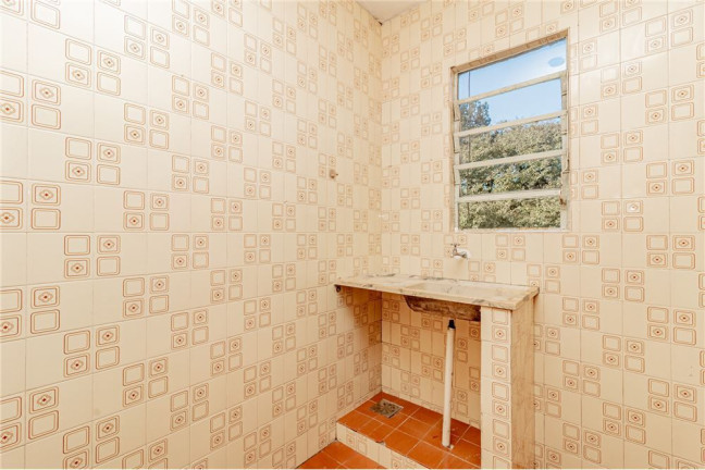 Imagem Imóvel com 1 Quarto à Venda,  em Petrópolis - Porto Alegre