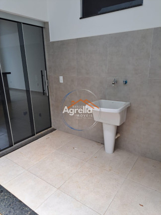 Imagem Casa com 2 Quartos à Venda, 71 m² em Vila São João - Mogi Guaçu Imagem Casa com 2 Quartos à Venda, 71 m² em Vila São João - Mogi Guaçu