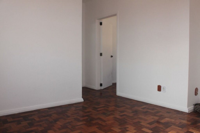Imagem Apartamento com 1 Quarto à Venda, 48 m² em Camaquã - Porto Alegre