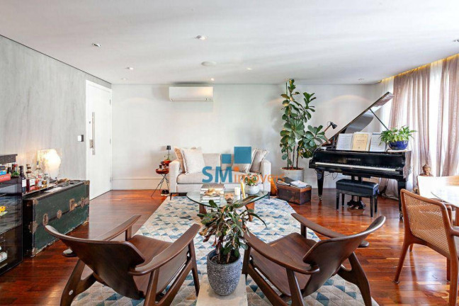 Imagem Apartamento com 3 Quartos à Venda, 126 m² em Vila Nova Conceição - São Paulo Imagem Apartamento com 3 Quartos à Venda, 126 m² em Vila Nova Conceição - São Paulo