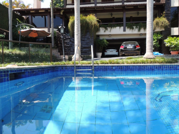 Imagem Casa com 4 Quartos à Venda, 430 m² em Vila Assunção - Porto Alegre