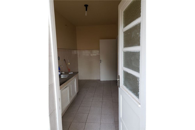 Imagem Imóvel com 2 Quartos à Venda, em Auxiliadora - Porto Alegre Imagem Imóvel com 2 Quartos à Venda, em Auxiliadora - Porto Alegre